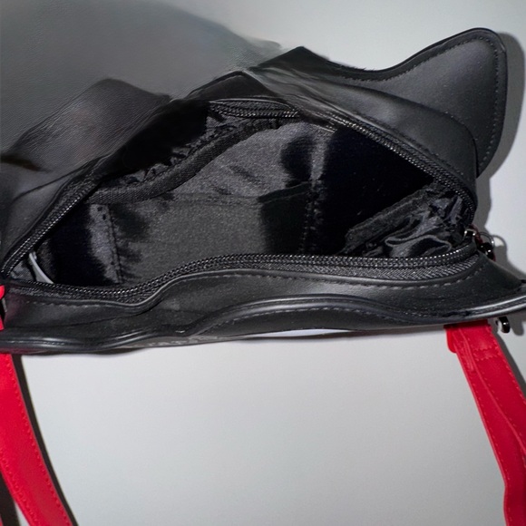 The Corpse Bride Scarps Skeleton Dog Small Crossbody Purse - Picture 3 of 7